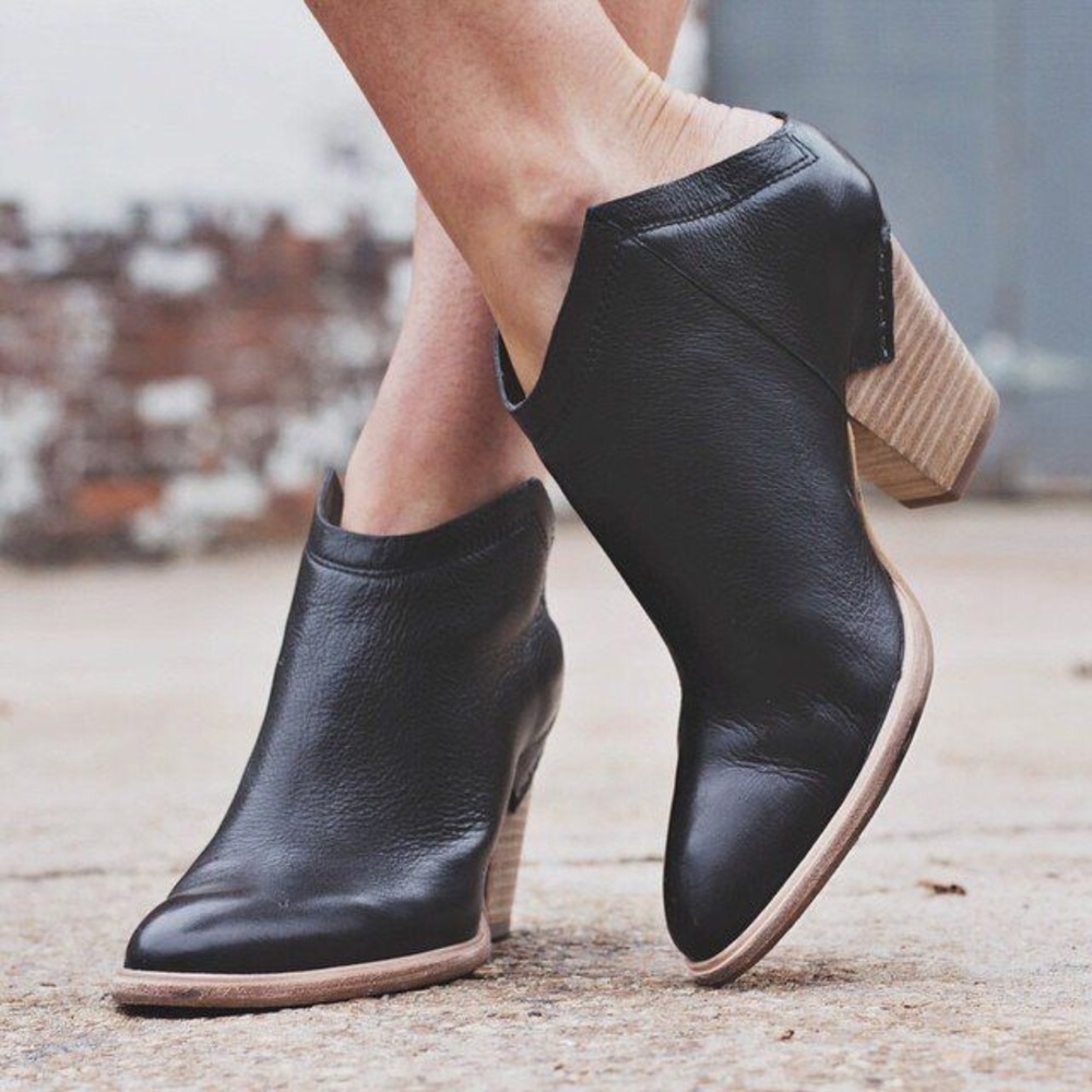 Dolce Vita Black Leather Mule Booties
